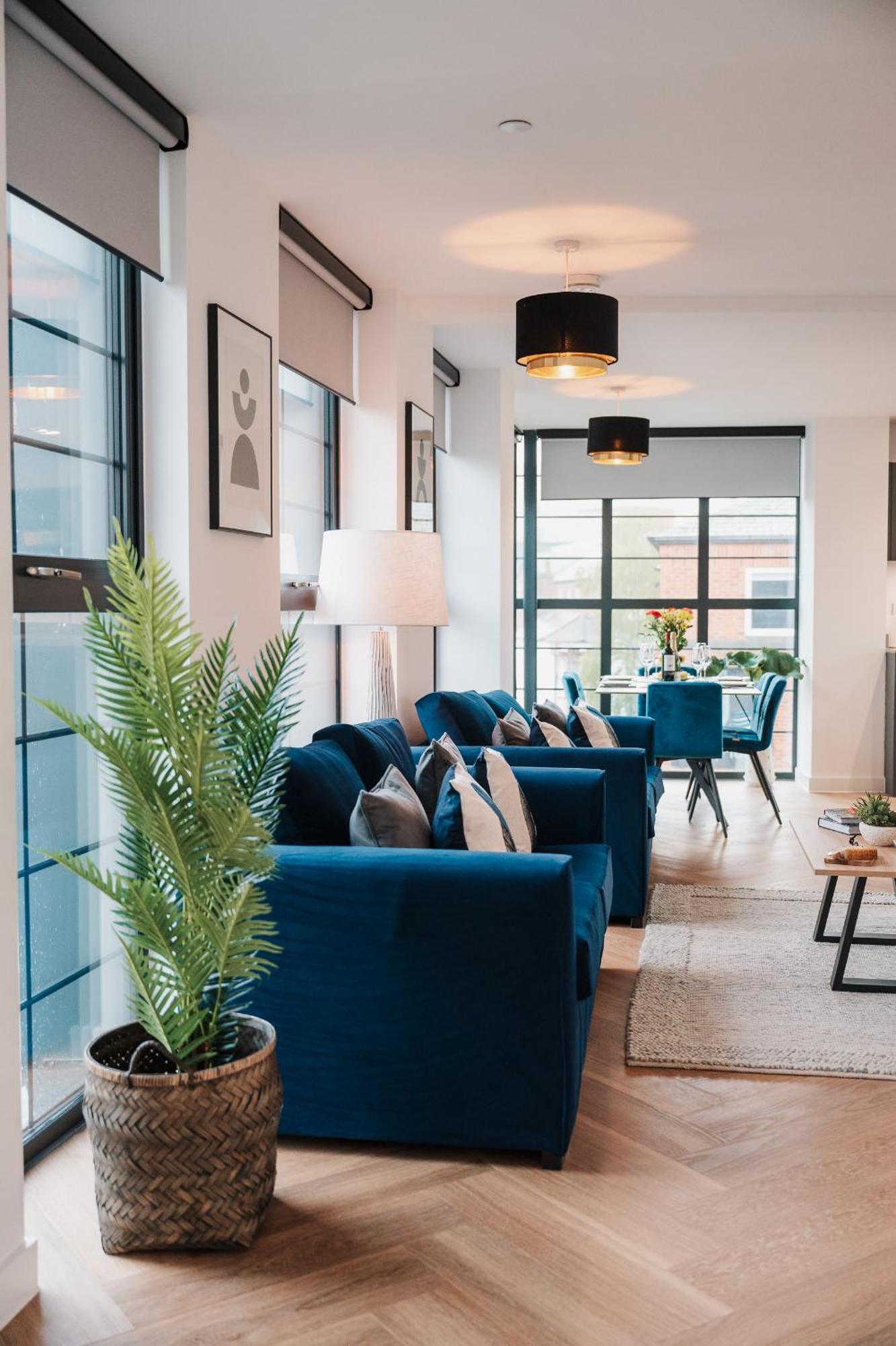 Luxury City & Canal View Stylish Pad, Family, Contractors, Fast Wifi 버밍엄 외부 사진